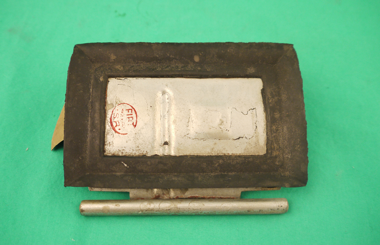 3000992457_kl Luftklappe Heizung oben kpl. 600