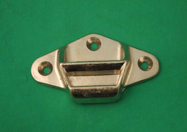1x11x657_kl Schloßfalle an der Karosserie hinten Combi Fiat 500