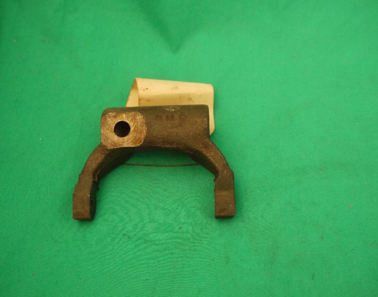 2x8x151_kl Ausrückgabel Fiat 500