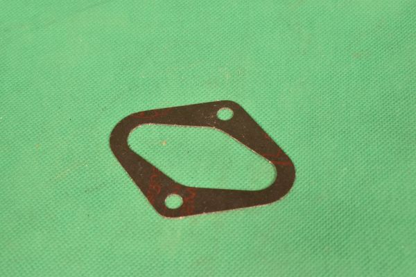 Vergasersockeldichtung unten 600