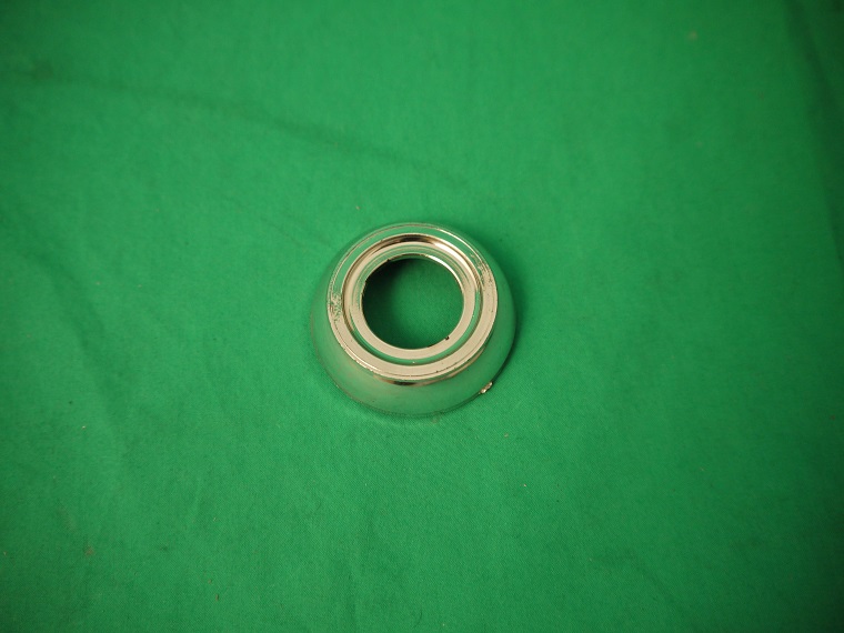 4x11x689_kl Rosette, chrom 126