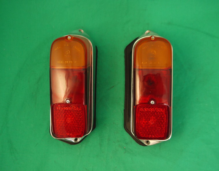 1x9x762_P_kl Paar Schlußleuchten 62-66
