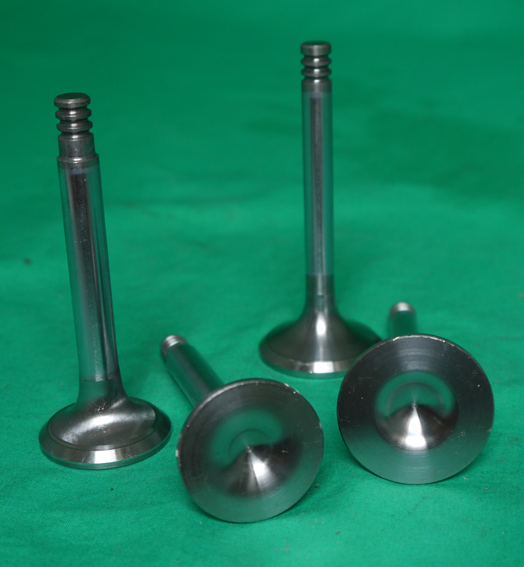 1x1x230_kl Satz Steyr-Puch Ventile Premium