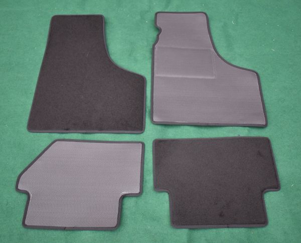 2x12x861_kl5vLWkHK7fkA5X Schonmatten Boden Fiat 500