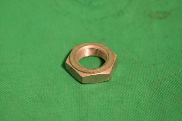 3004022407_kl Mutter für Getriebewelle 600D