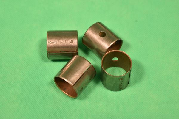 8x1x051_a_kl Satz Pleuelbüchsen, 4Stk. X1/9