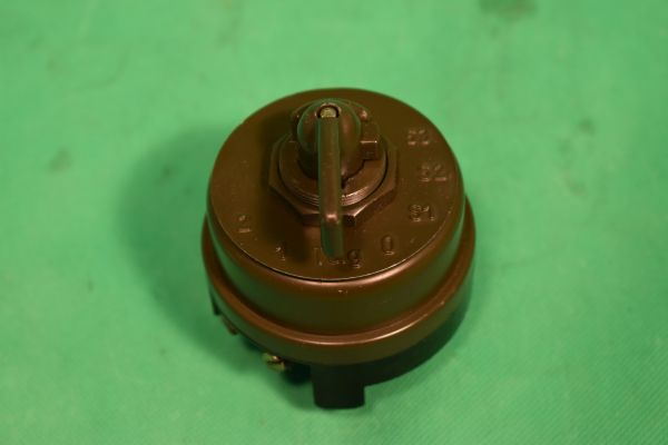 7001860080_kl_neu Tarnlichtschalter Haflinger