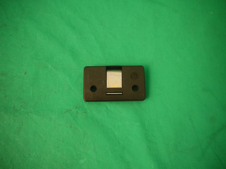 1x11x823_kl Halter Sonnenblende Kunststoff