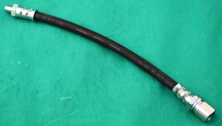 Xx7x142_kl7J7KmYo7AV8De Bremsschlauch hinten X 1/9 alle