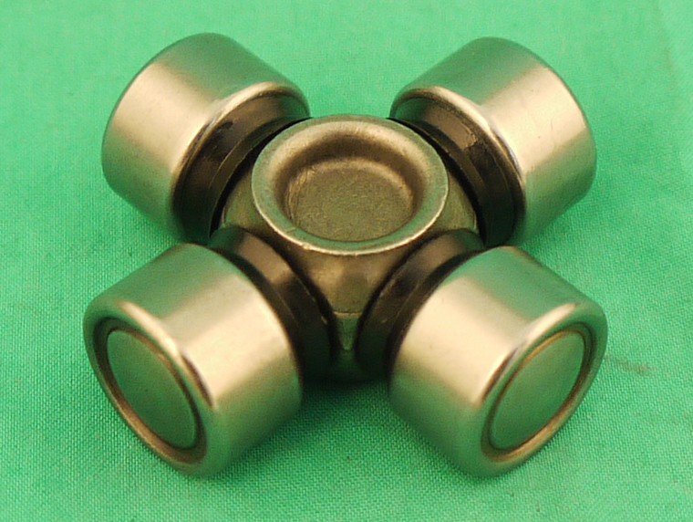 8x5x005_kl Kreuzgelenk für Lenkung 126