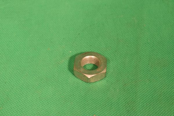 Mutter für Wasserpumpe Und Riemenscheibe 