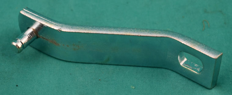 2x8x126_klAU0STHCe9ZLPD Hebel für Kupplungspedal F,L,R