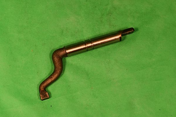 2x2x305_neu_kl Schaltwelle ins Getriebe