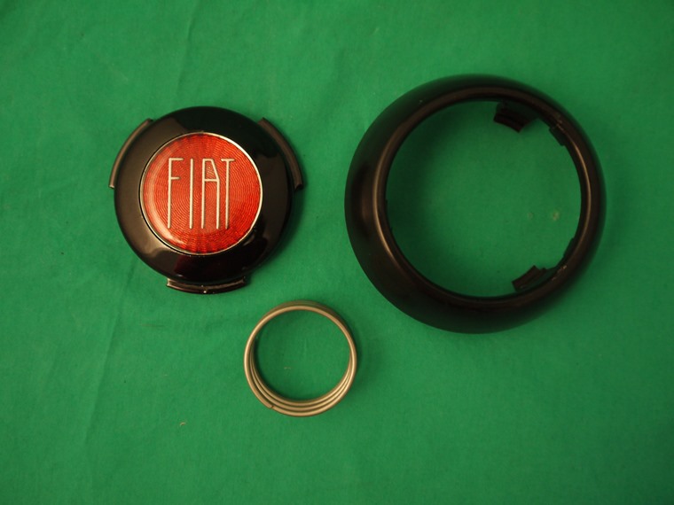 4x9x640_c_kl Hupenknopf Fiat 500 L