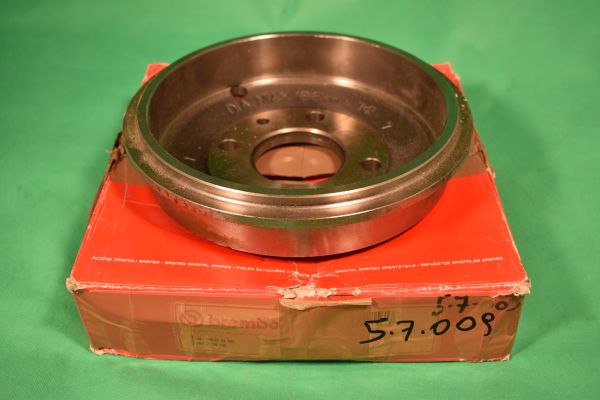 Brembo Bremstrommel Fiat 600D vorne und hinten