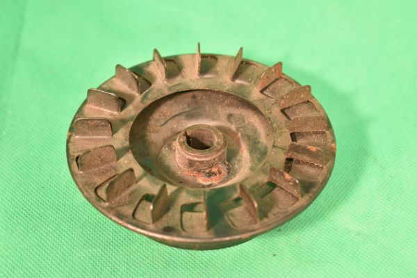 Riemenscheibe Lichtmaschine