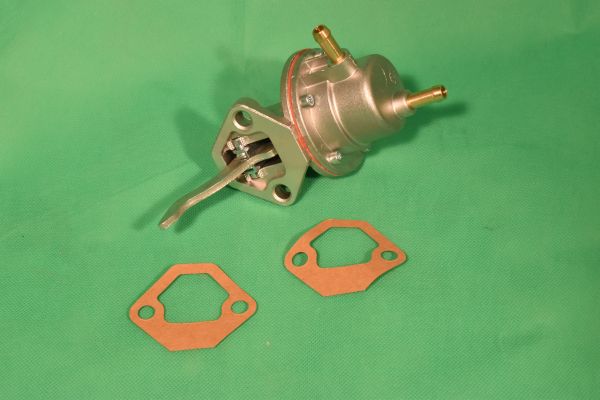 8x1x661_kl Benzinpumpe  124 AC/AS I. Serie