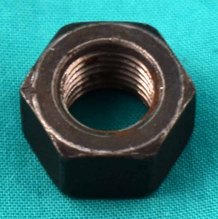 Mutter Pleuelschraube X1/9