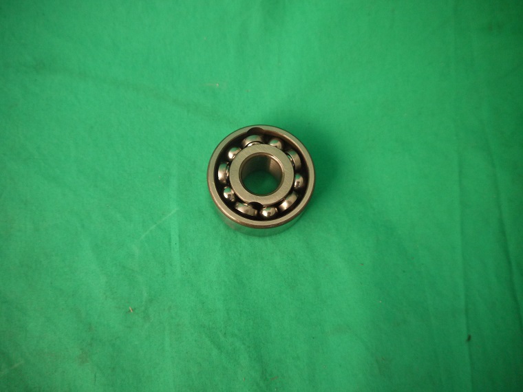 1x2x207_kl Kugellager auf Triebling, 2-reihig Marke