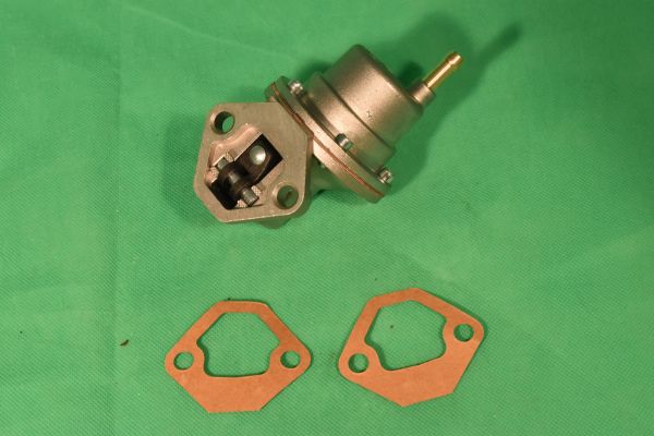 B011971_kl Benzinpumpe A112/127