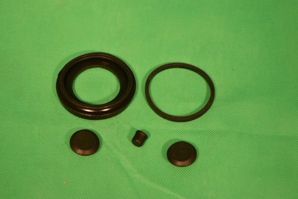 8x7x102_b_kl Manschettensatz Lucas Fiat vo. 124DS,