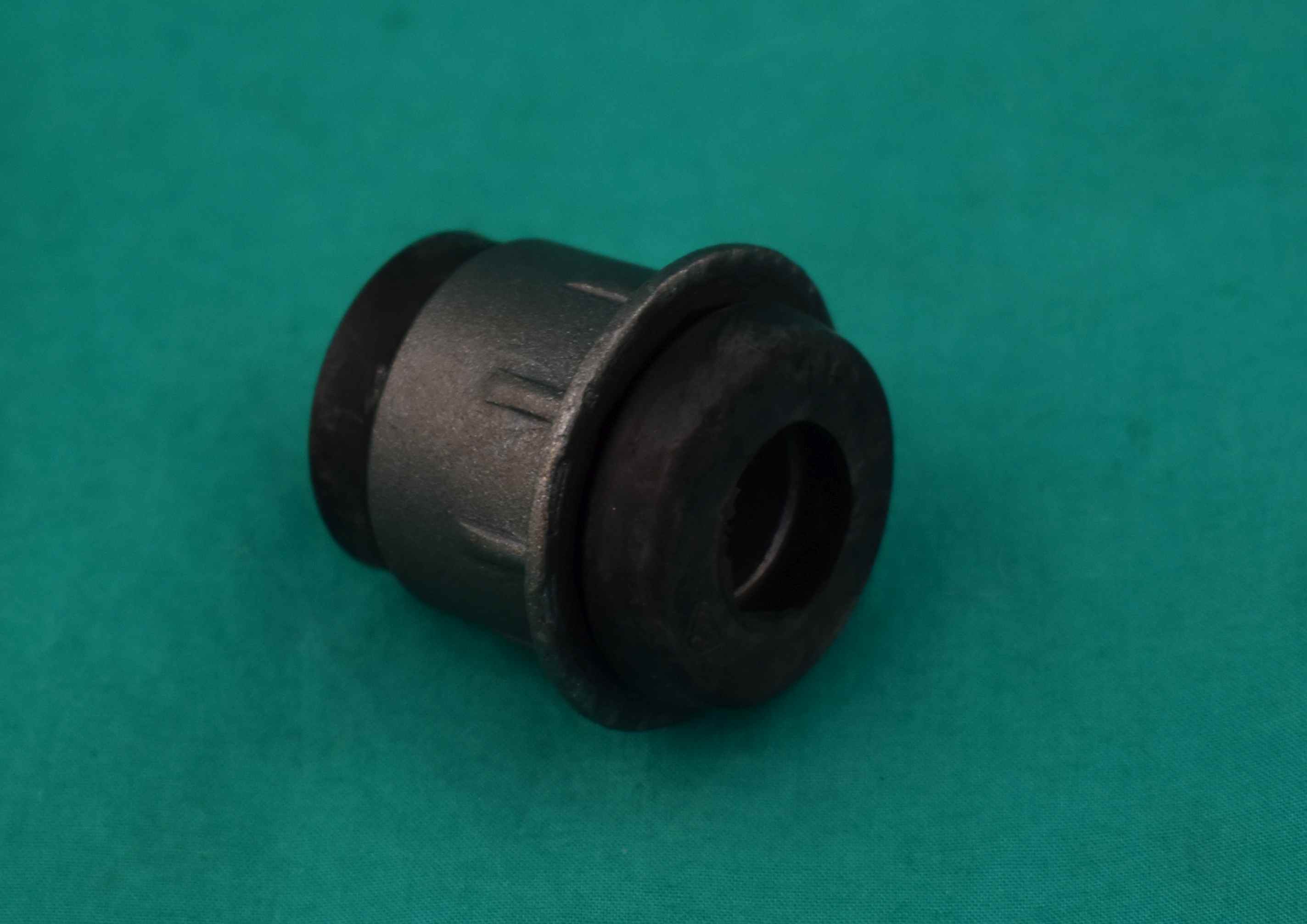 Büchse für Querlenker Fiat 500R/126