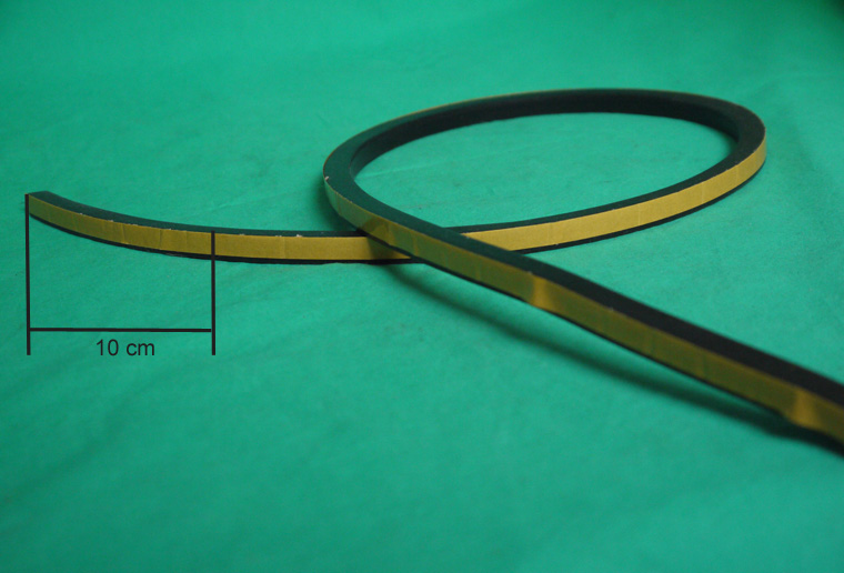 3x10x032_mit-Mass_kl Dichtung per 10cm; Werkzeugkastentüre, Batteriekastentüre, Handlochdeckel