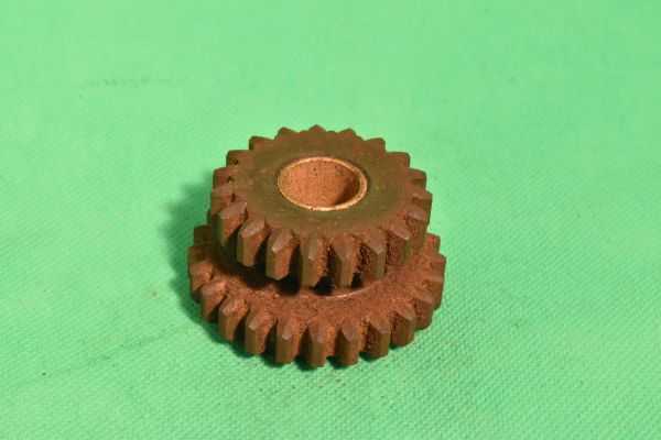 3004074080_kl Getriebezahnrad  2. Gang Fiat 600D